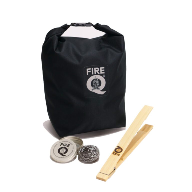 FireQ Zubehörset mit Grillzange, Grillkohlebeutel und Putzset